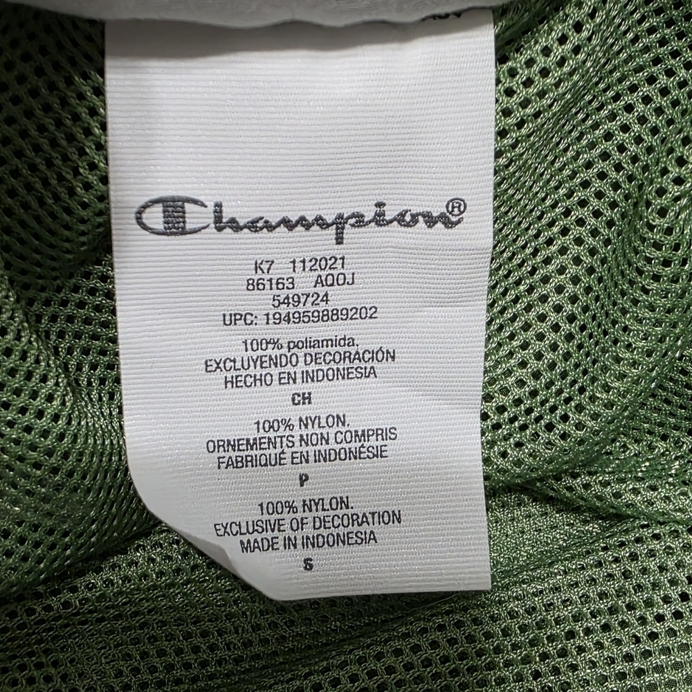 Champion Mens Green Nylon Warmup Shorts Mesh Lined Zip Pockets Size Small - Picture 7 of 7